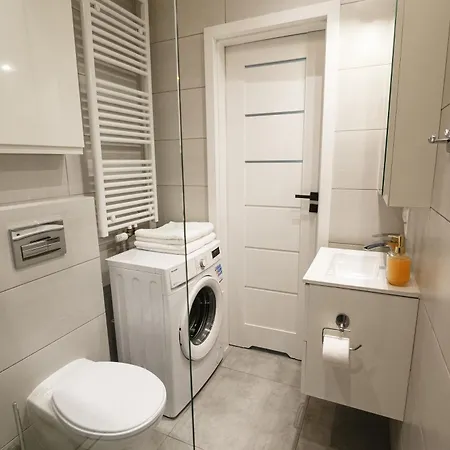 Golden - Cozy - Great Location&piecewska Apartman